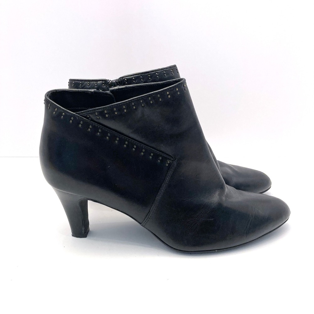 Clarks Artisan Heeled Ankle Booties Boots Black Leather Women 8.5 M Studded Zip